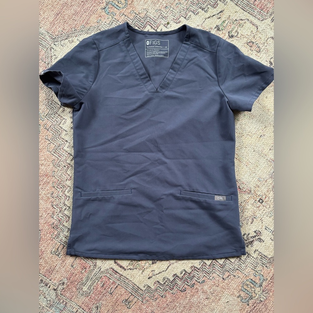 Figs Casma Scrub Top
